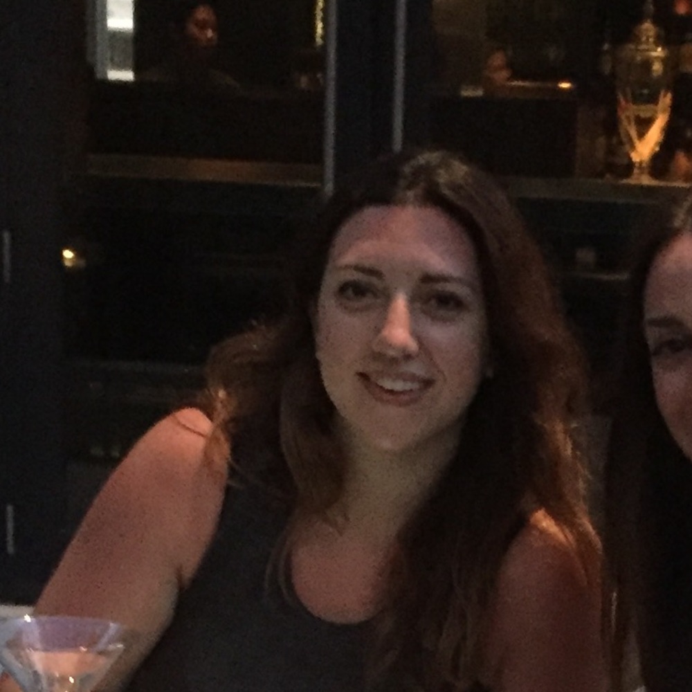 Meet your Posher, Adrienne